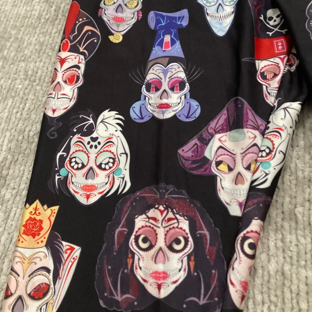 Lotus Leggings Disney Villains Print Leggings Size XL Run Disney